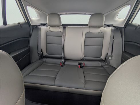 New 2026 Chevrolet Trax ACTIV FWD image 30