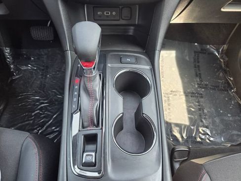 Used 2022 Chevrolet Equinox RS FWD image 13