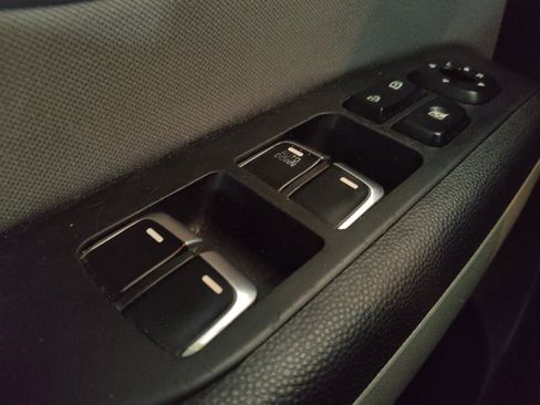 Used 2019 Kia Soul FWD image 27