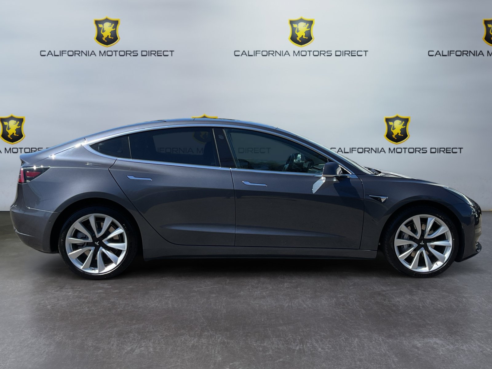 Used 2018 Tesla Model 3 RWD image 4
