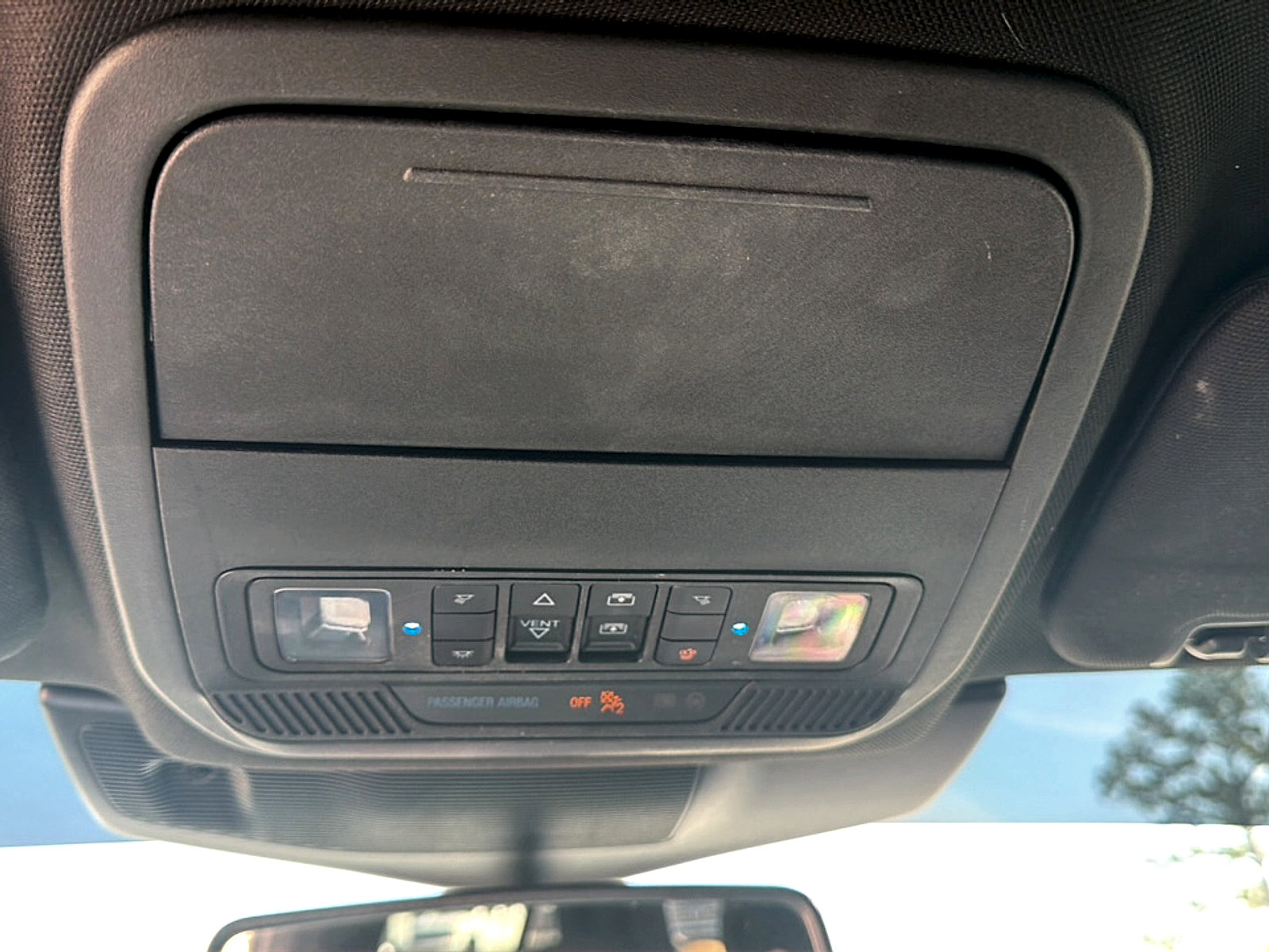 Used 2023 Ford Explorer King Ranch w/ Technology Package AWD/4WD image 11