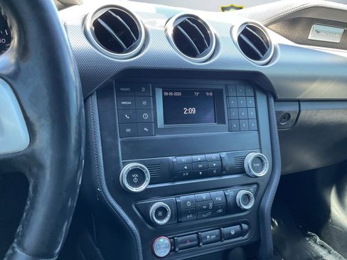 Used 2019 Ford Mustang GT image 14