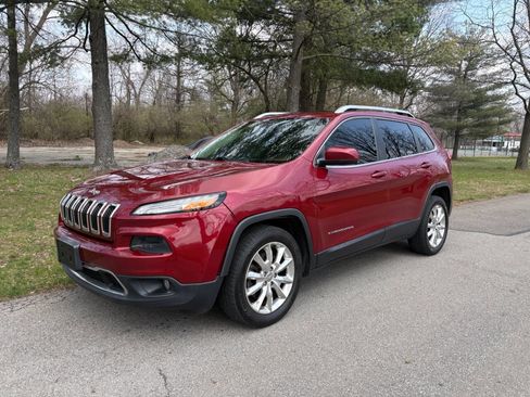 Used 2014 Jeep Cherokee Limited image 1