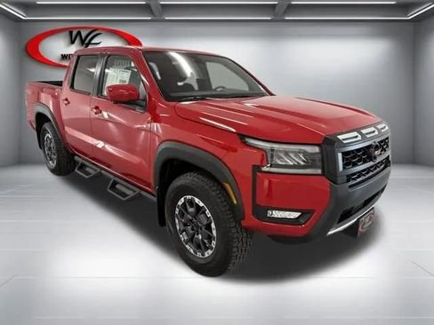 New 2026 Nissan Frontier PRO-4X w/ Pro-4x Convenience Package image 3