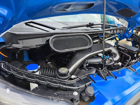 Used 2019 Ford Transit 250 148 Medium Roof RWD image 21