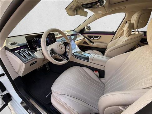 Used 2023 Mercedes-Benz S 500 4MATIC image 9