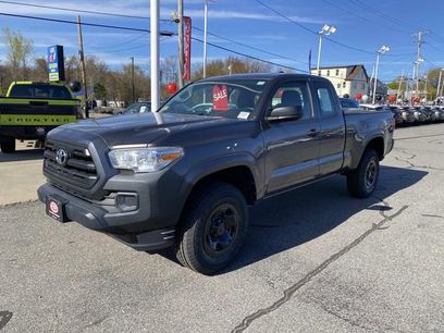 Used 2016 Toyota Tacoma SR