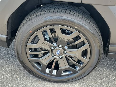 Used 2026 Subaru Outback Limited XT image 10