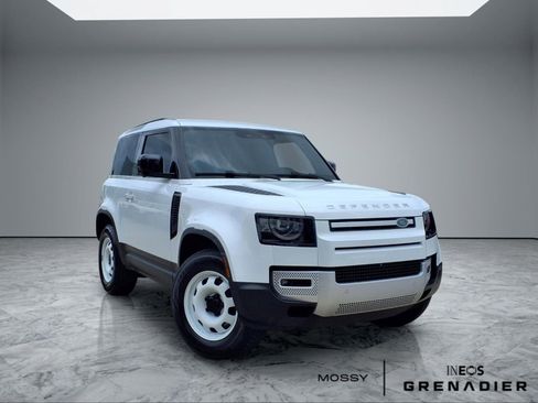 Used 2022 Land Rover Defender 90 AWD/4WD image 1