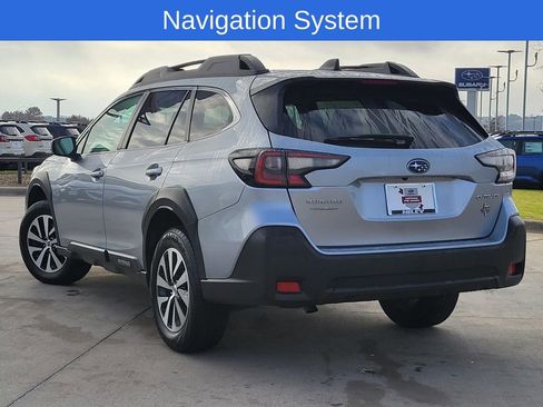 Certified 2024 Subaru Outback Premium image 3