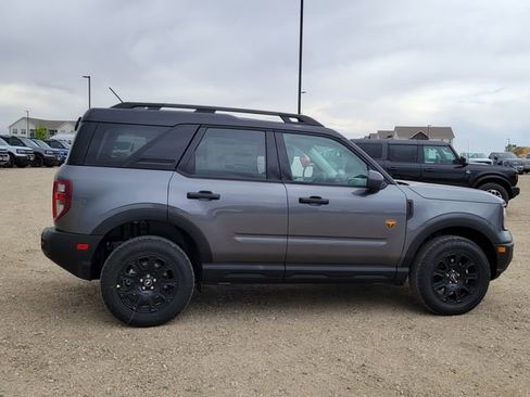New 2026 Ford Bronco Sport Badlands AWD/4WD image 2