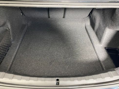 Used 2025 BMW 330i xDrive Sedan w/ Premium Package image 32