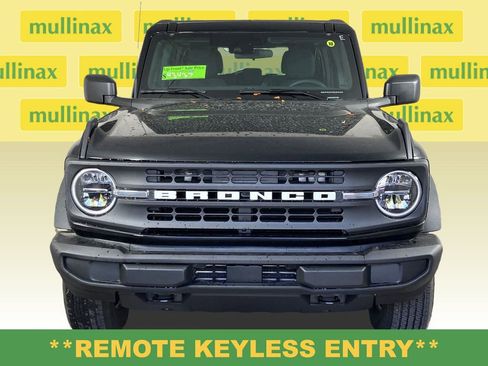 New 2025 Ford Bronco 4-Door image 15