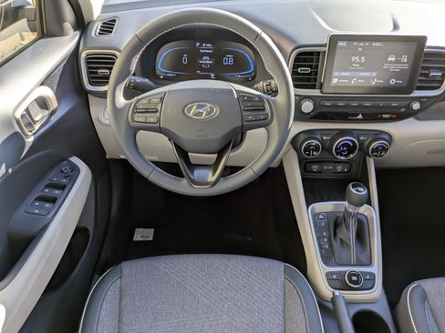 New 2026 Hyundai Venue SEL FWD image 15