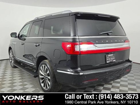 Used 2020 Lincoln Navigator Reserve AWD/4WD image 4