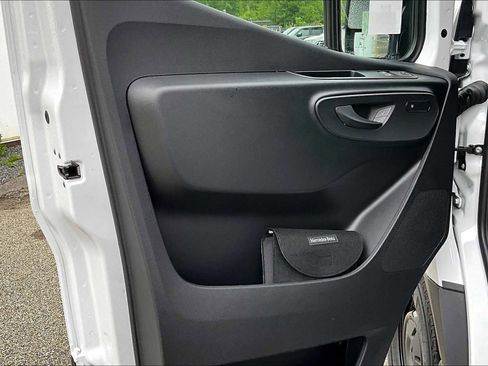 New 2025 Mercedes-Benz Sprinter 2500 image 12