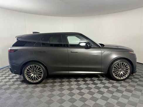 New 2025 Land Rover Range Rover Sport SV Edition Two image 9