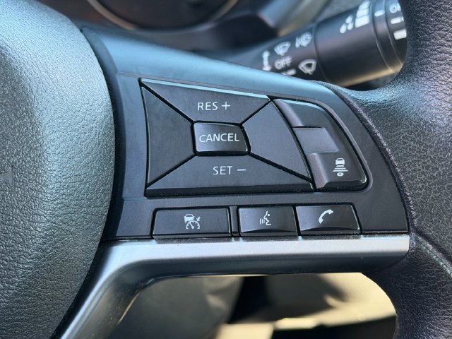 Used 2023 Nissan Kicks SV FWD image 18