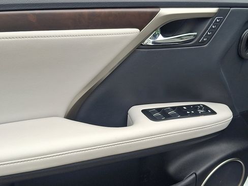 Certified 2022 Lexus RX 350 AWD w/ Premium Package image 13