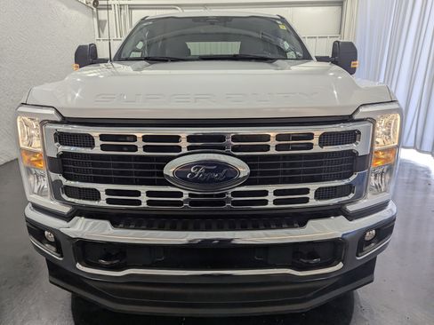 Used 2024 Ford F250 XLT image 4