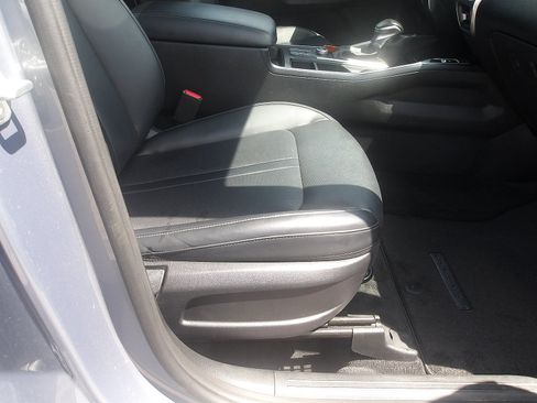 Used 2021 Kia Sorento S w/ Panoramic Sunroof Package AWD/4WD image 10