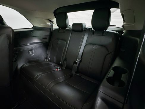 Used 2025 MAZDA CX-90 3.3 Turbo w/ Preferred Package image 31