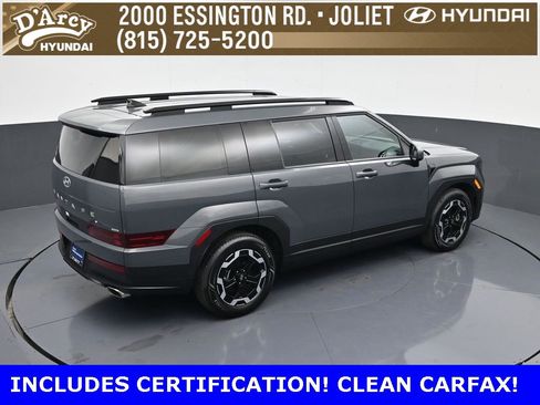 Used 2025 Hyundai Santa Fe SEL image 17