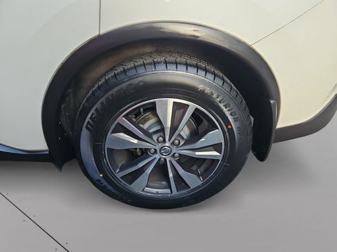 Used 2020 Nissan Murano S AWD/4WD image 15