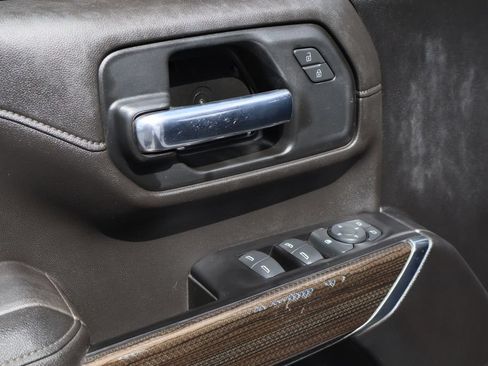 Certified 2022 Chevrolet Silverado 2500 LT AWD/4WD image 19