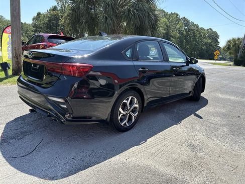 Used 2020 Kia Forte LXS FWD image 4