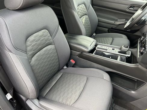 New 2026 Nissan Pathfinder SV FWD image 17