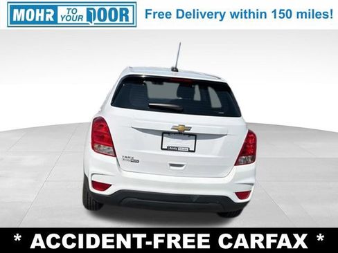 Used 2018 Chevrolet Trax LS FWD image 4