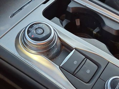 Certified 2020 Ford Explorer XLT AWD/4WD image 10