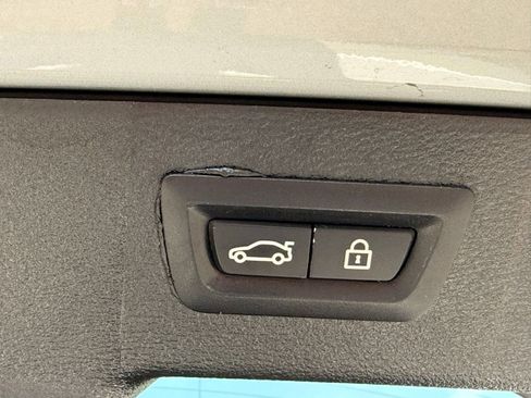 Used 2019 BMW X6 sDrive35i w/ Lighting Package image 10