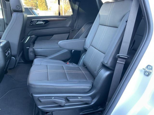 New 2025 Chevrolet Tahoe High Country AWD/4WD image 14