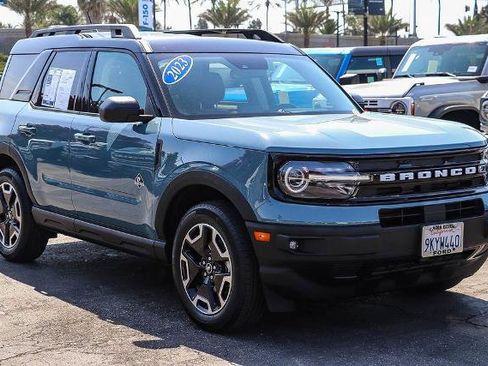 Certified 2023 Ford Bronco Sport Outer Banks w/ Tech Package AWD/4WD image 3