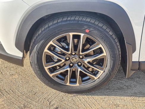 New 2026 Toyota Corolla Cross XLE AWD/4WD image 11