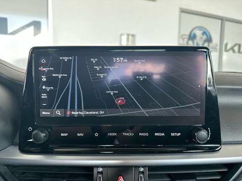 Certified 2023 Kia Forte GT-Line FWD image 21