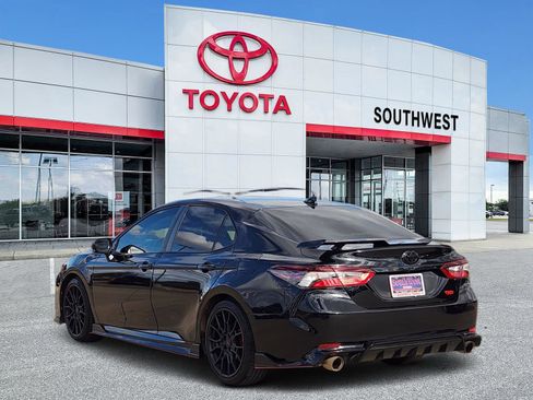 Used 2022 Toyota Camry TRD image 4