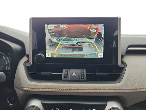 Used 2024 Toyota RAV4 Adventure w/ Convenience Package AWD/4WD image 23