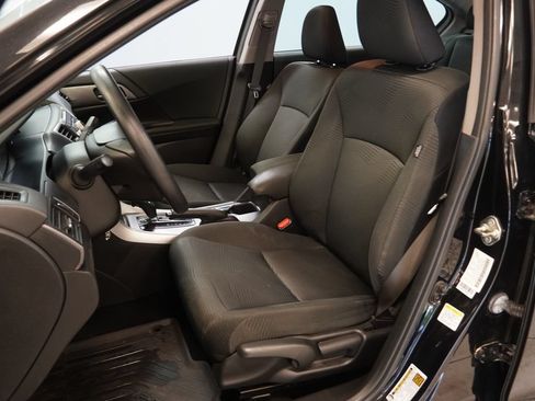 Used 2015 Honda Accord LX image 3