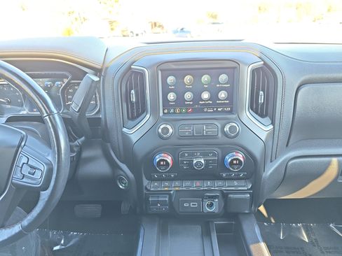 Used 2021 GMC Sierra 1500 AT4 w/ AT4 Premium Package image 16