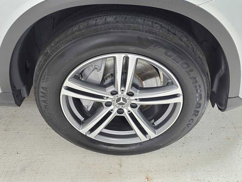 Used 2020 Mercedes-Benz GLC 300 4MATIC image 9