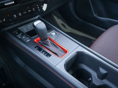 New 2026 Nissan Kicks SR w/ SR Premium Package image 13