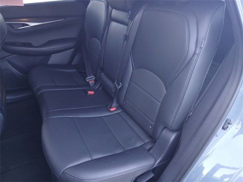 Used 2025 INFINITI QX55 Luxe w/ Cargo Package image 40