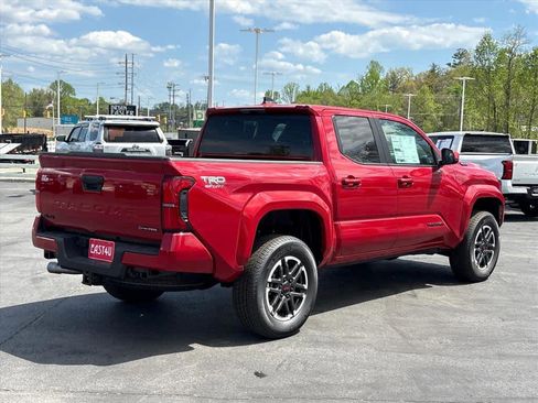 New 2026 Toyota Tacoma TRD Sport AWD/4WD image 3