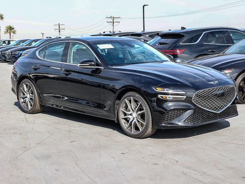 New 2026 Genesis G70 2.5T image 3