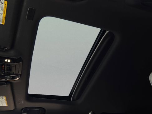 Certified 2024 Toyota Land Cruiser Base image 23