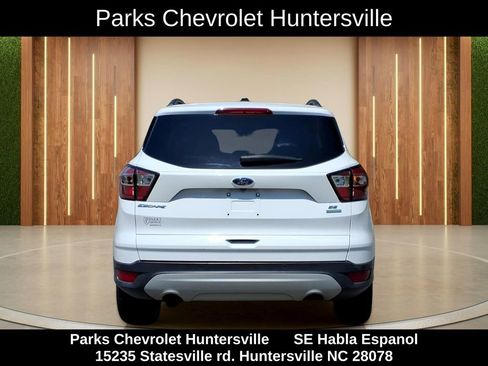 Used 2017 Ford Escape SE w/ Equipment Group 201A FWD image 30