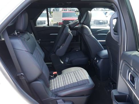 New 2026 Ford Explorer ST-Line w/ ST-Line Street Pack AWD/4WD image 27